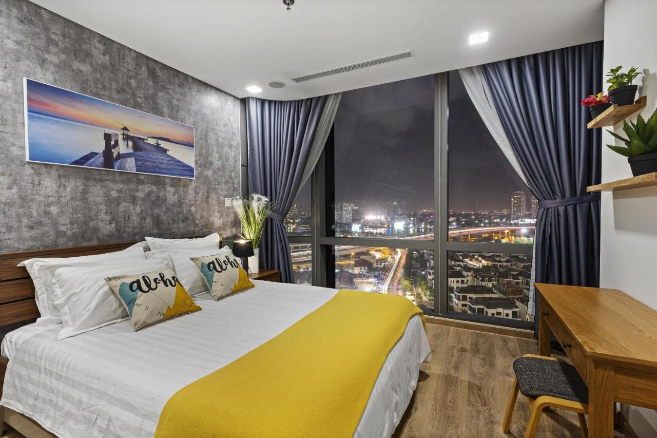 *Bom Homes* Vinhomes Central Park- Luxury Apartment Хошимин Экстерьер фото